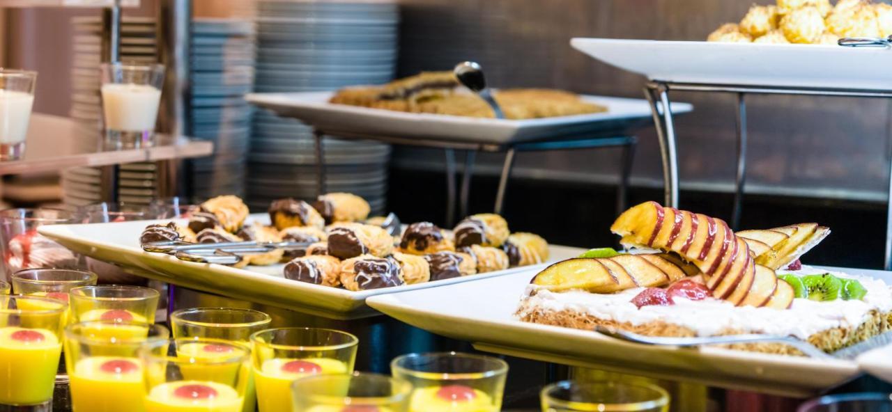 Pickalbatros Golf Beach Resort Sharm el-Sheik Eksteriør bilde A dessert buffet